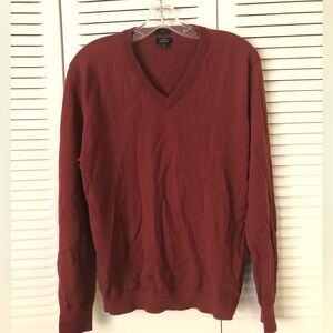 100% Merino Wool J Crew Reddish Brown V-Neck Sweater